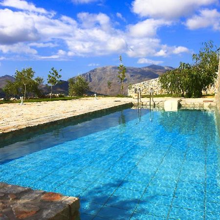 Aoritis Villas Lampini ภายนอก รูปภาพ