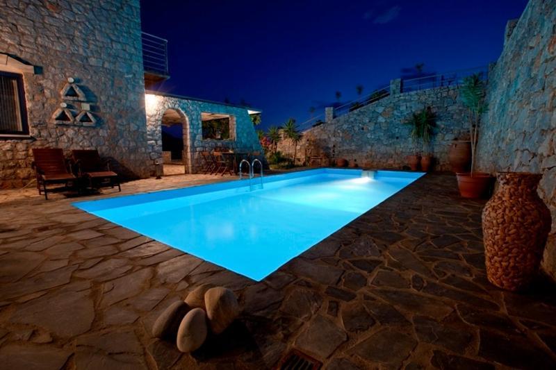 Aoritis Villas Lampini ห้อง รูปภาพ