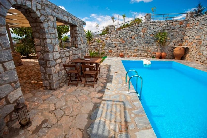 Aoritis Villas Lampini ห้อง รูปภาพ